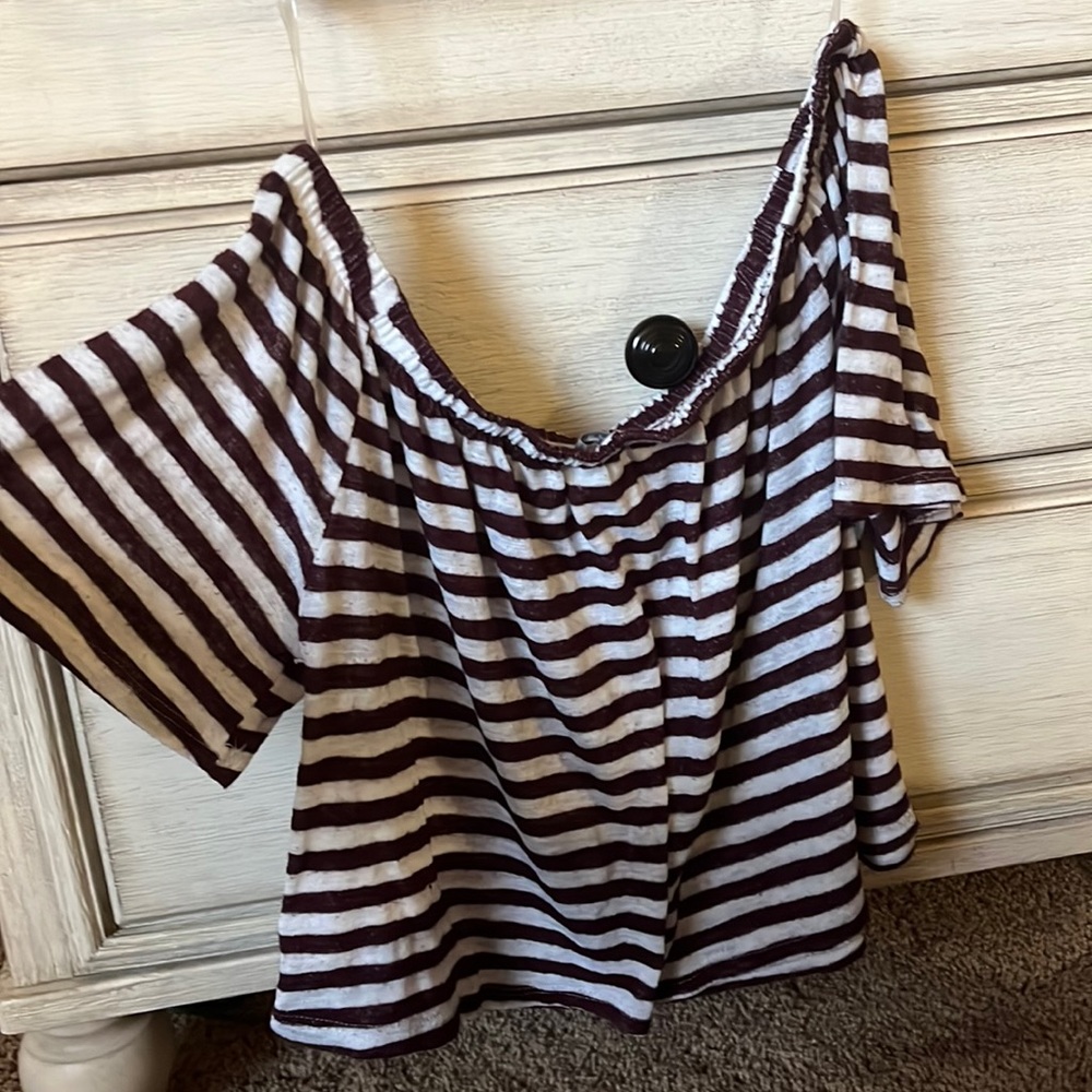 off the shoulders red and white stipped shirt
